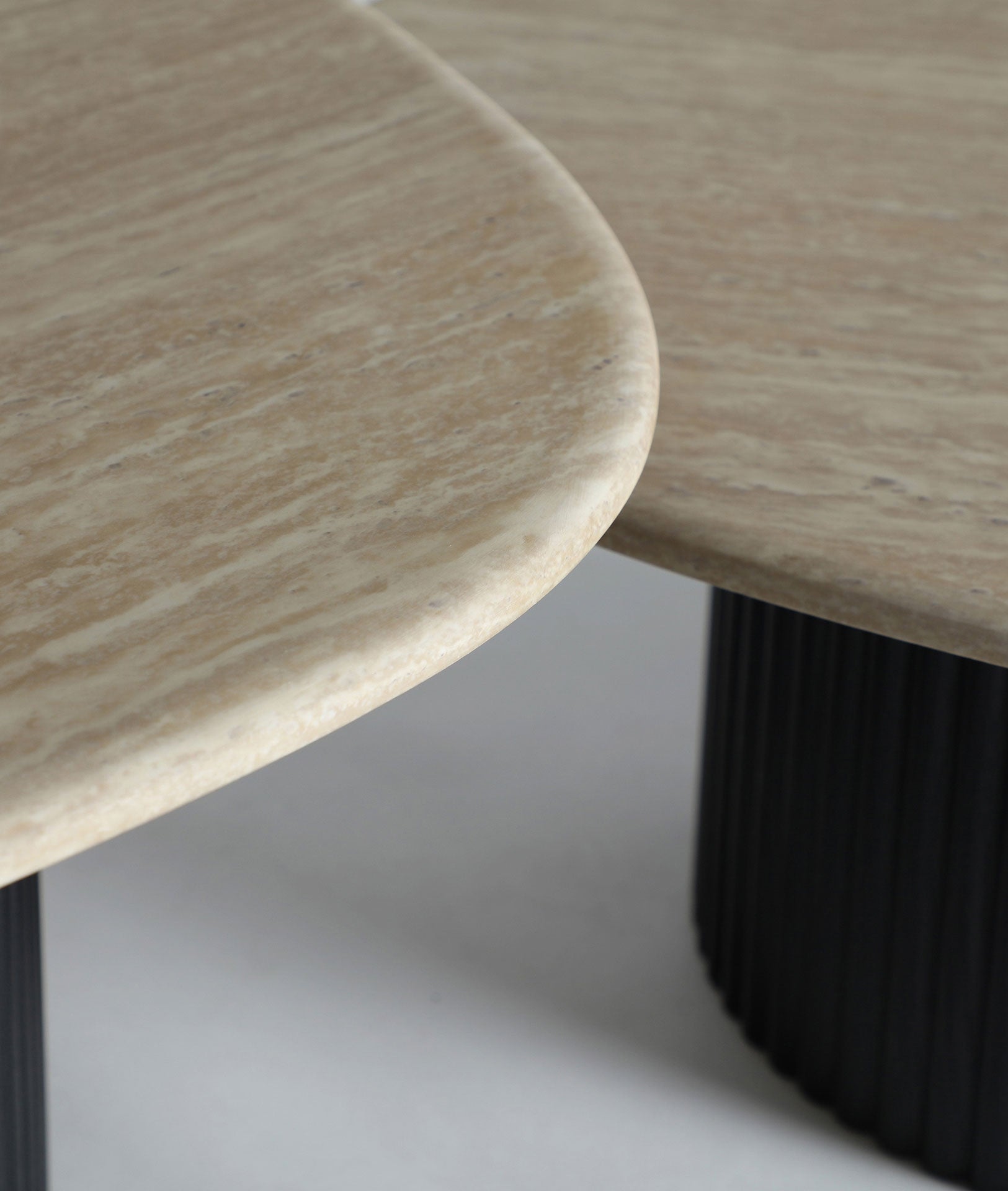 Gramb Coffee Table (Set of 2)
