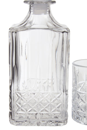 Diamond Pattern Decanter With Four Glasses