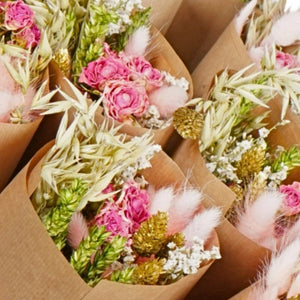 Dried Flowers Market More - Pink Elegance