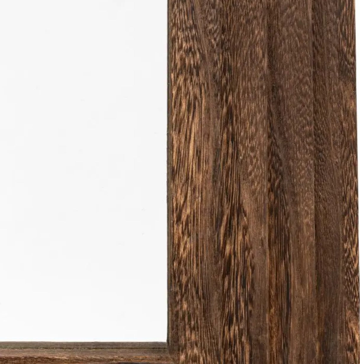 Hox Mirror