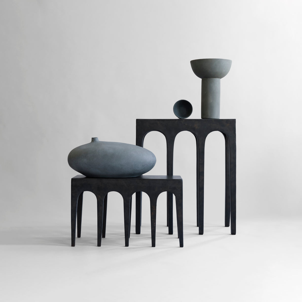Bow Console Table - Coffee