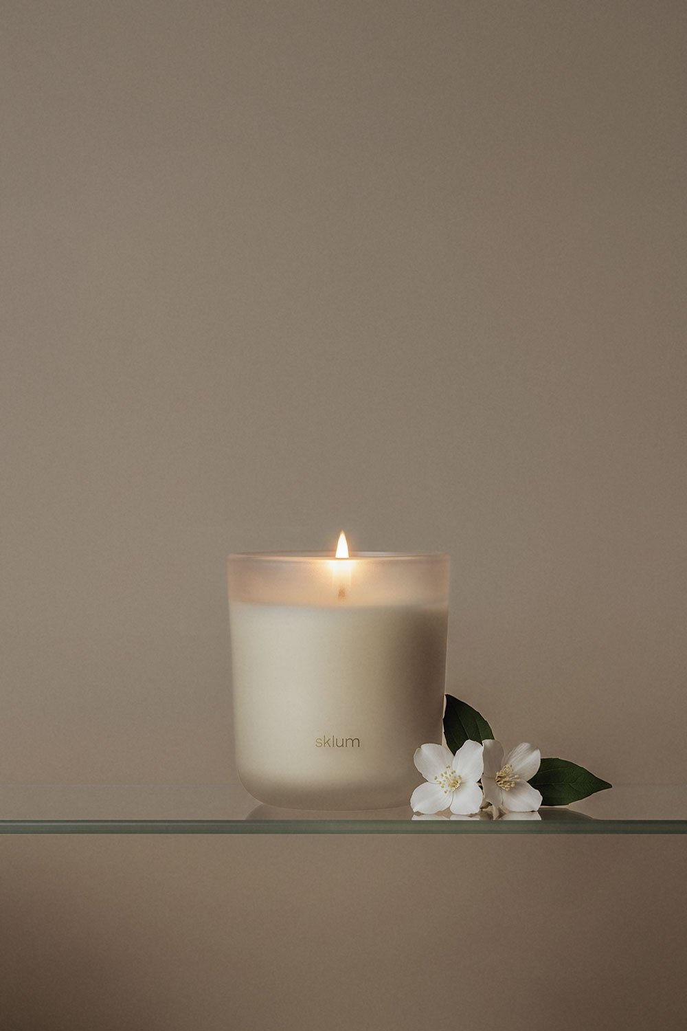 Pure Linen Candle