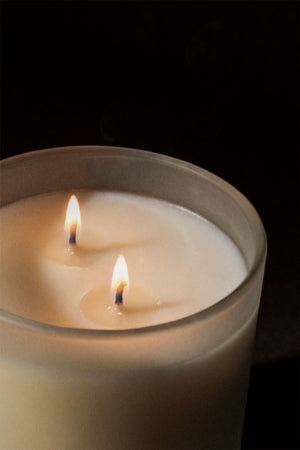 Pure Linen Candle