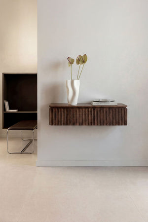Biljandi wall-mounted console – front view, dark acacia wood with slat detail
