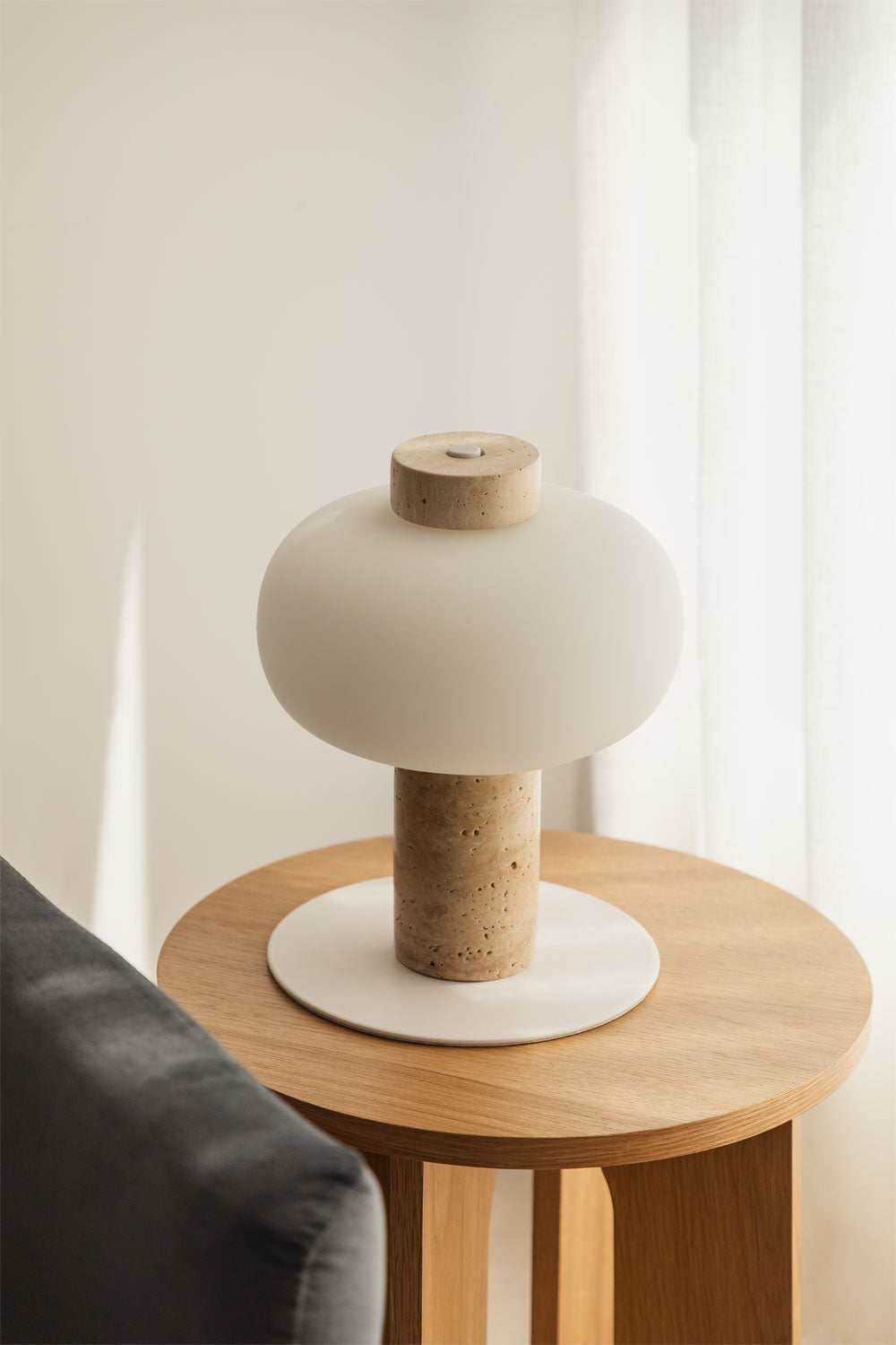 Garuba Table Lamp