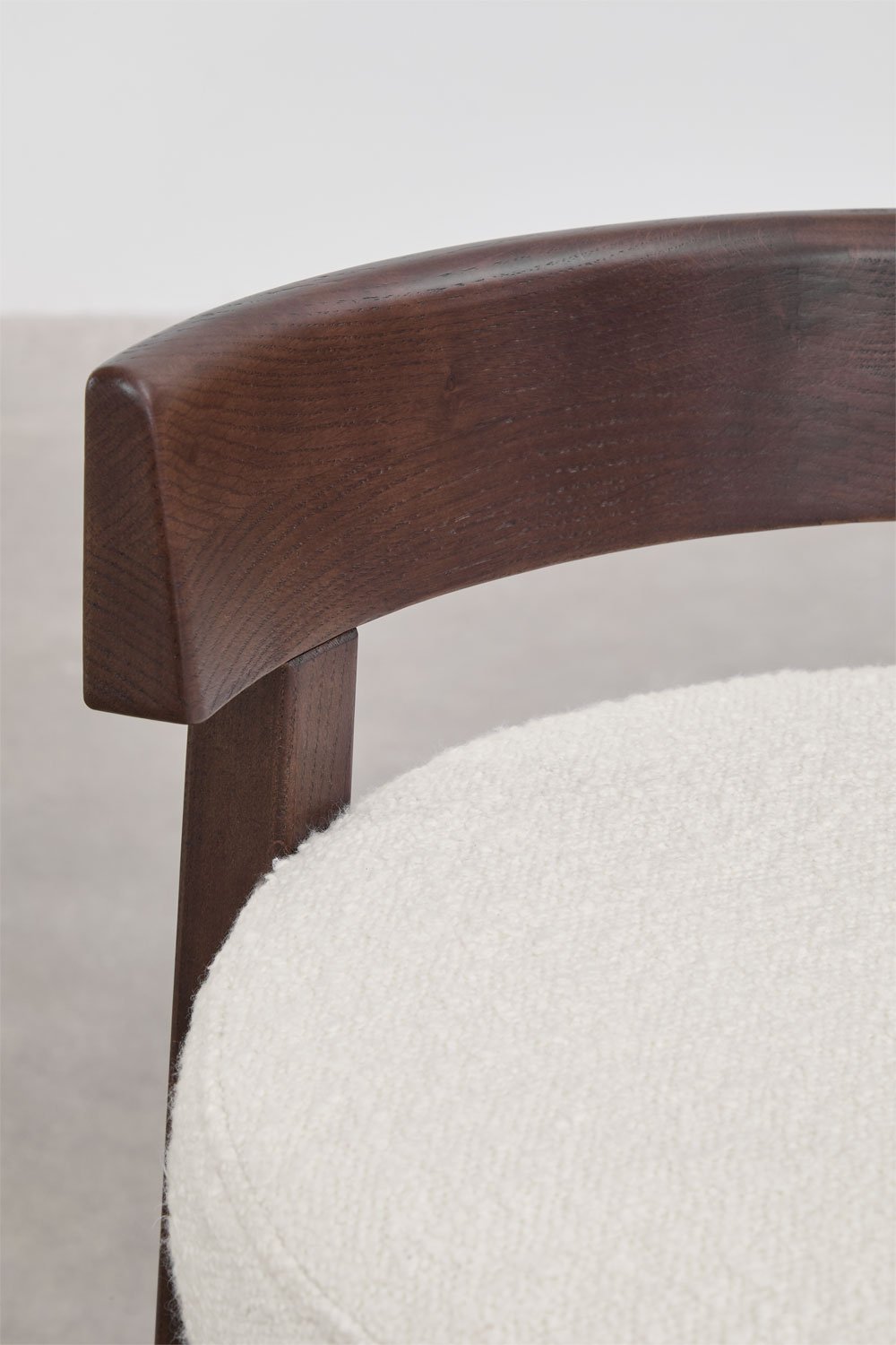 Mani Stool