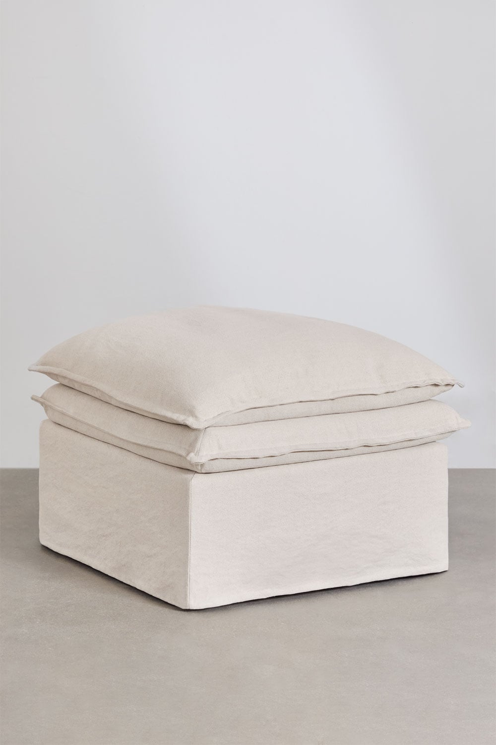 Grace Linen Pouf