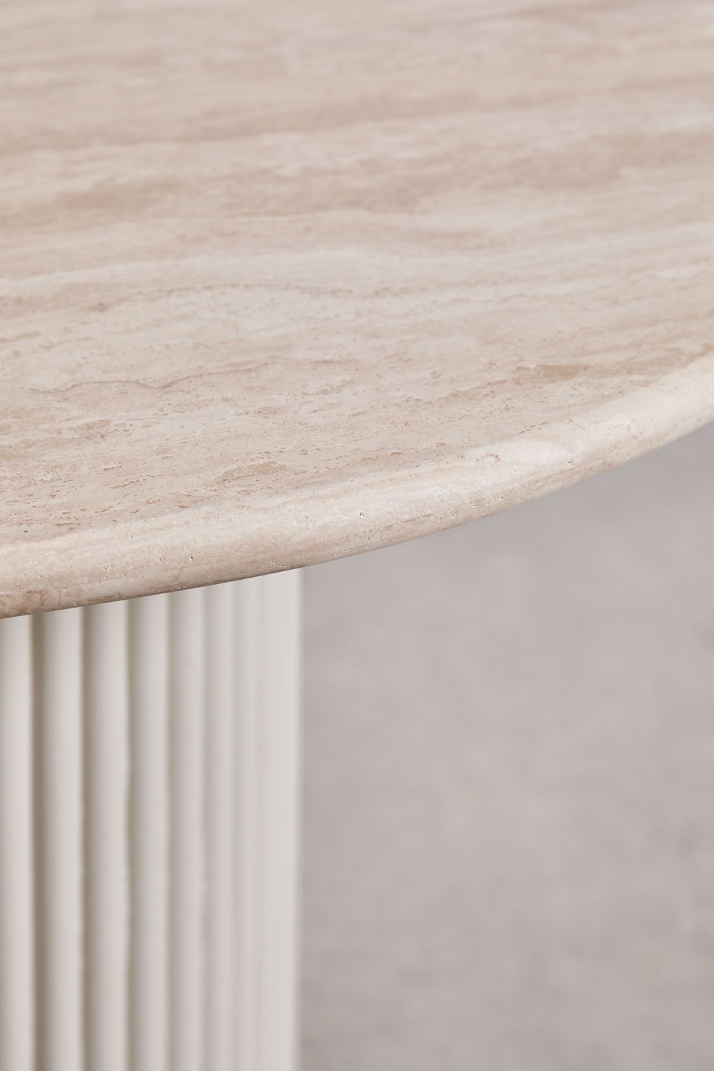 Gisy Dining Table - Oval