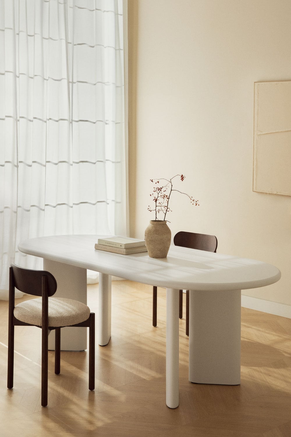Loulou Dining Table