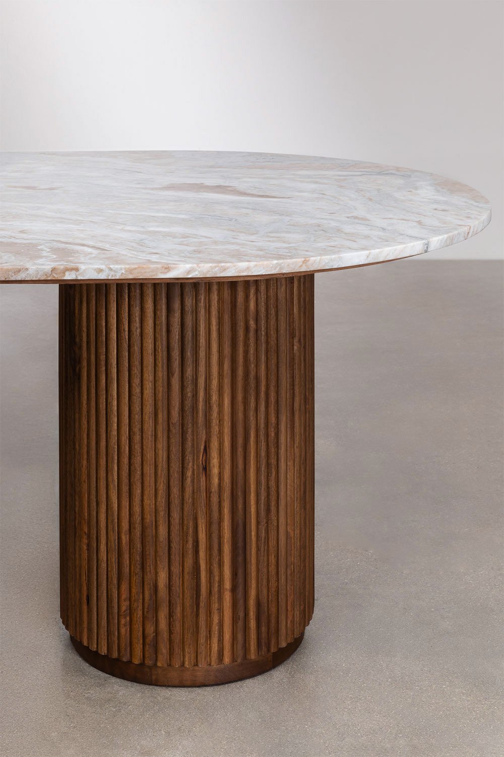 Gisy Dining Table - Oval