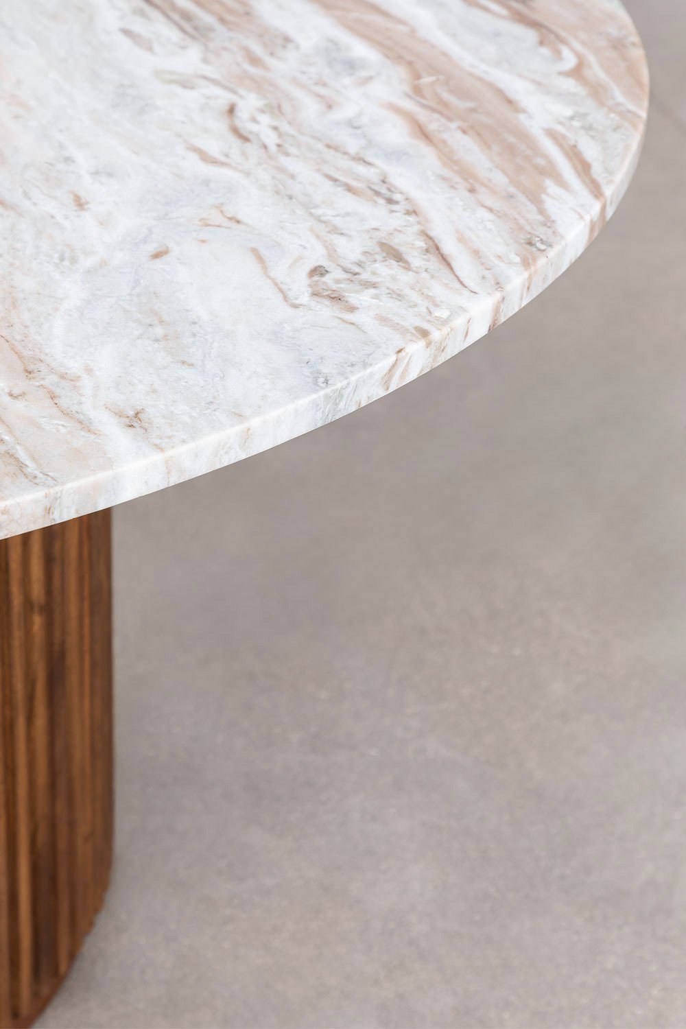 Gisy Dining Table - Round