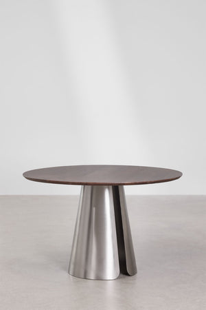 Baelor Round Dining Table