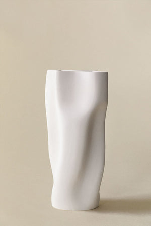 Varteni Vase