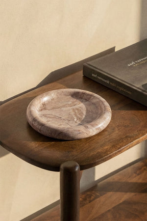 Velmar round marble tray with 20 cm diameter and 3 cm height