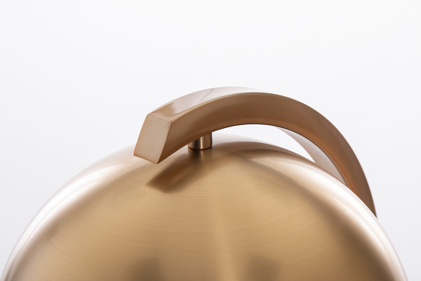Globe Gold table lamp modern 